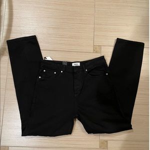 NWT Wesc Black Jeans “Bob Ripped” (W 32, L 32)